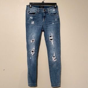 Judy Blue Size 7/28 Womens Skinny Fit Distressed Stretch Denim Ankle Jeans